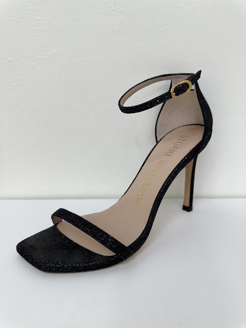 sandal